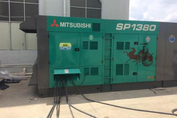 佛坪为什么有些柴油发电机组的输出电压可以调节？