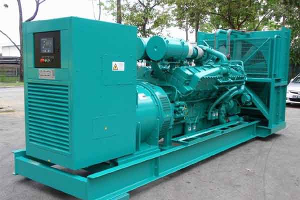 佛坪柴油发电机组电压不稳定怎样维修？